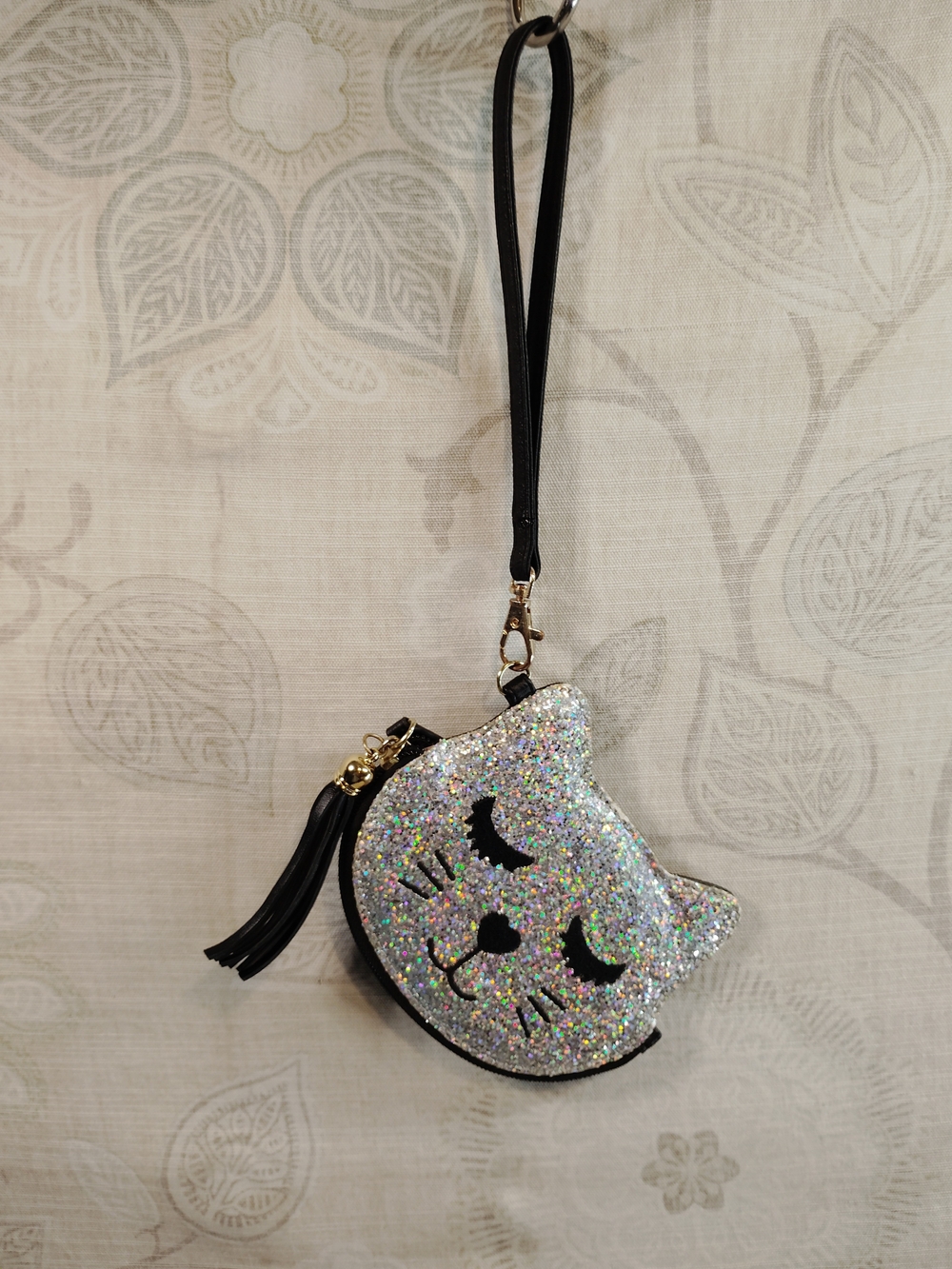 Betsey Johnson Silver Glitter Cat Face Wristlet Clutch